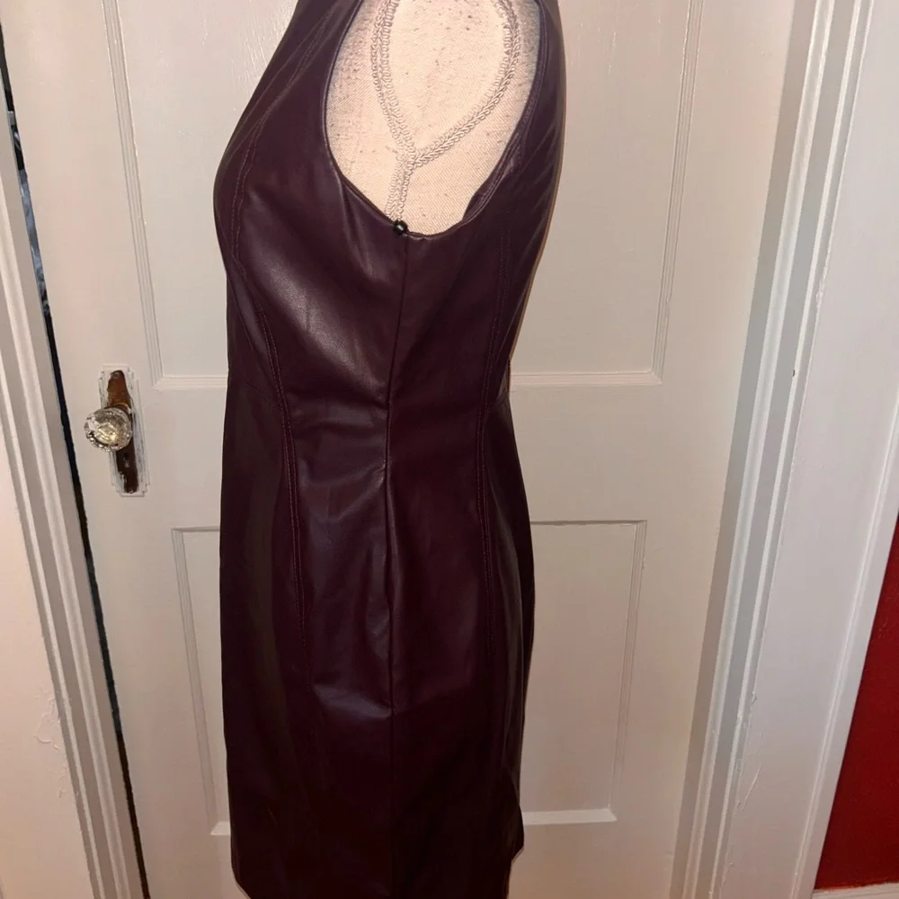 Womens Calvin Klein dark Purple/eggplant color faux Leather NWT size 8 - Picture 4 of 12